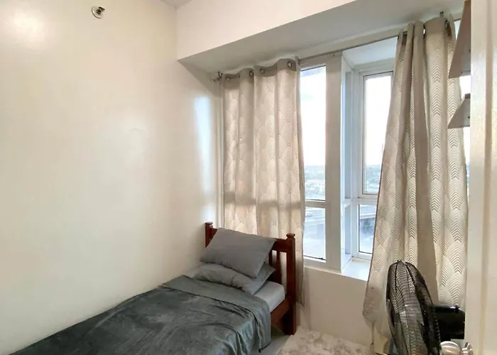 Spacious 2br At Quezon Mezza Residences 1 *